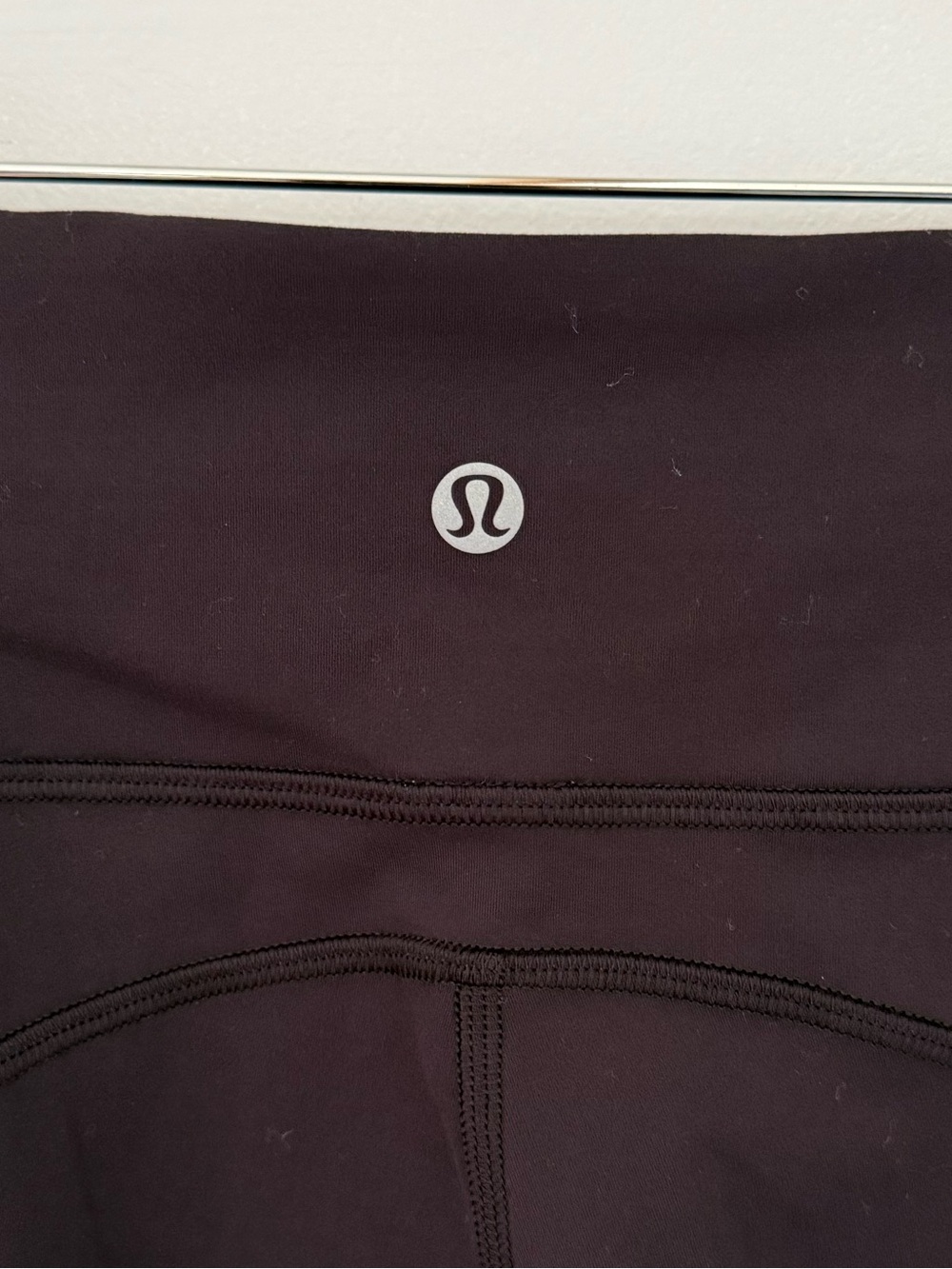 Lululemon Invigorate High-Rise Tight Leggings | Size 8 - Picture 11 of 12